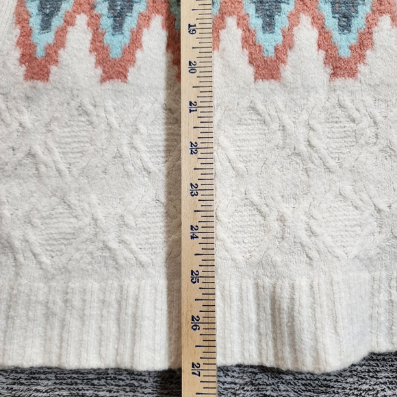 Talbots Women's Large Aztec Print Sweater - Picture 9 of 10